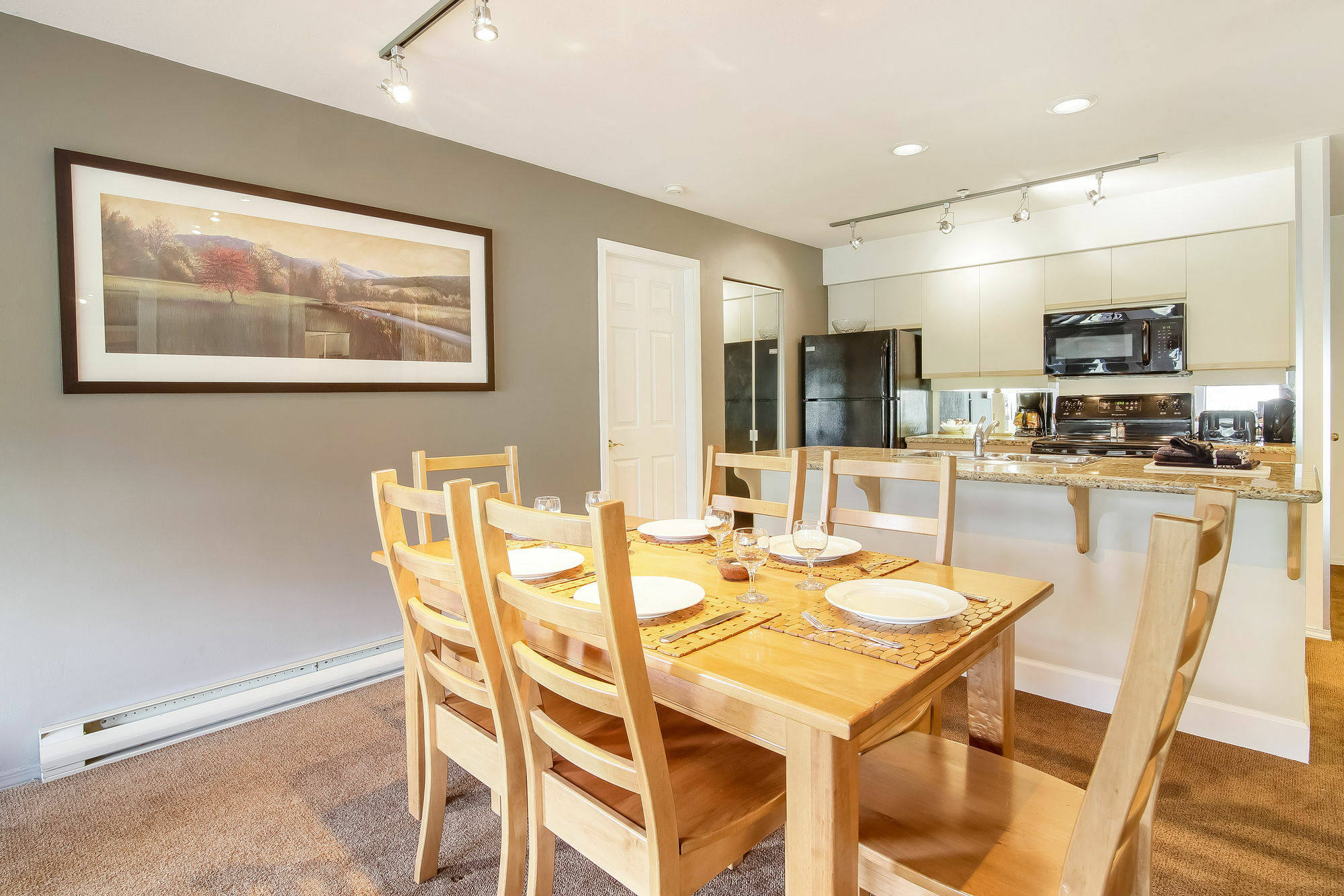 Ironwood By Whiski Jack Hotel Whistler